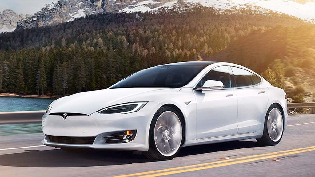 The 2018 Tesla Model S Is a Fun Car to Drive